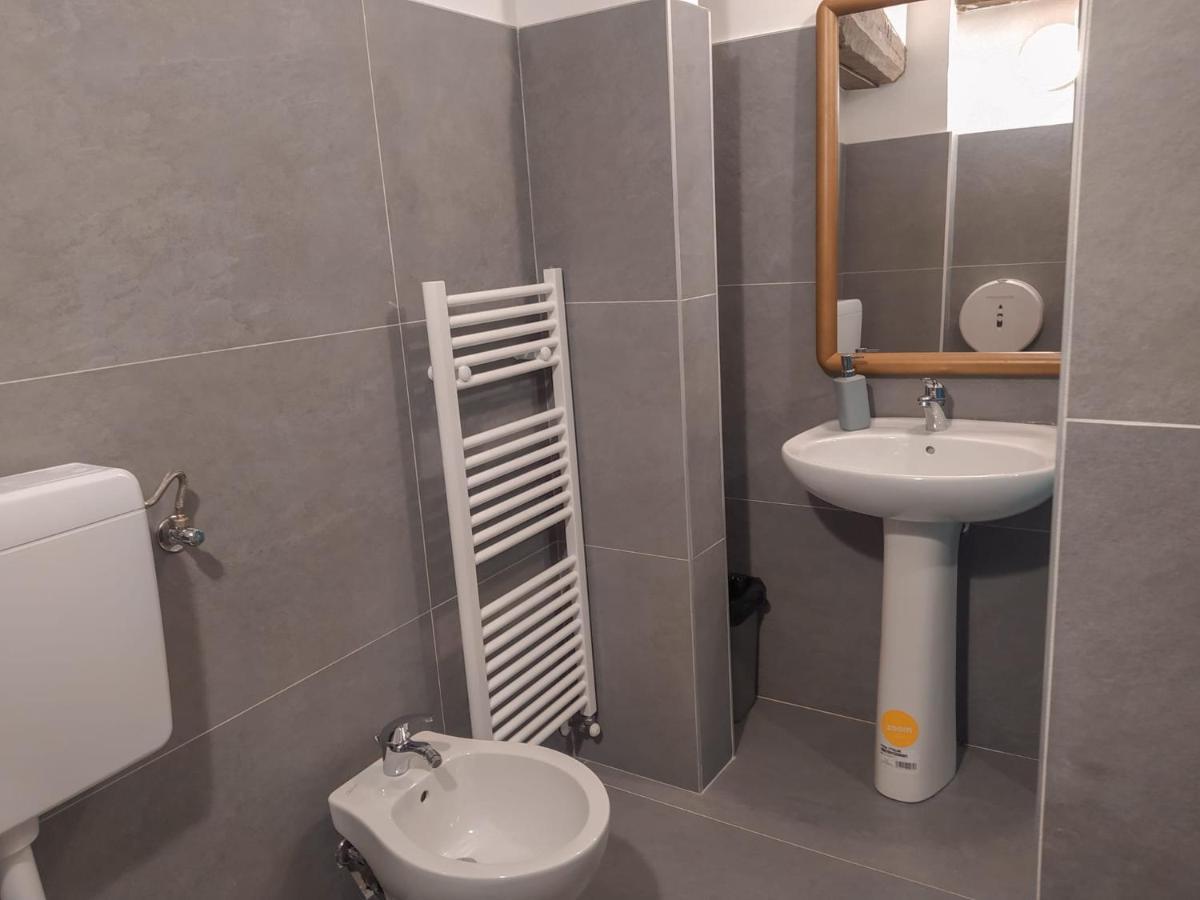 Hostel Il Nosadillo - Bologna Kültér fotó