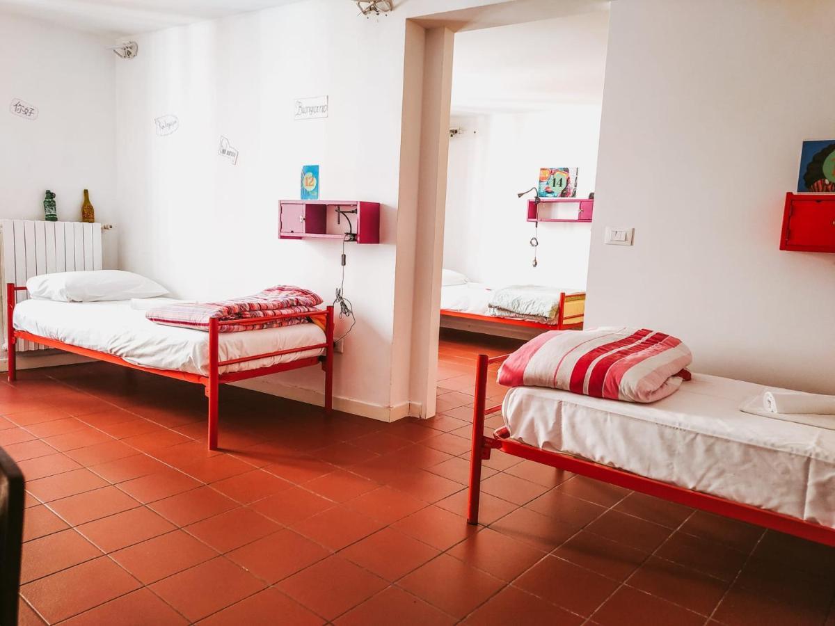 Hostel Il Nosadillo - Bologna Kültér fotó